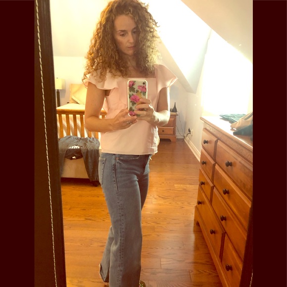 Meet your Posher, Sabrina - Picture 1 of 1